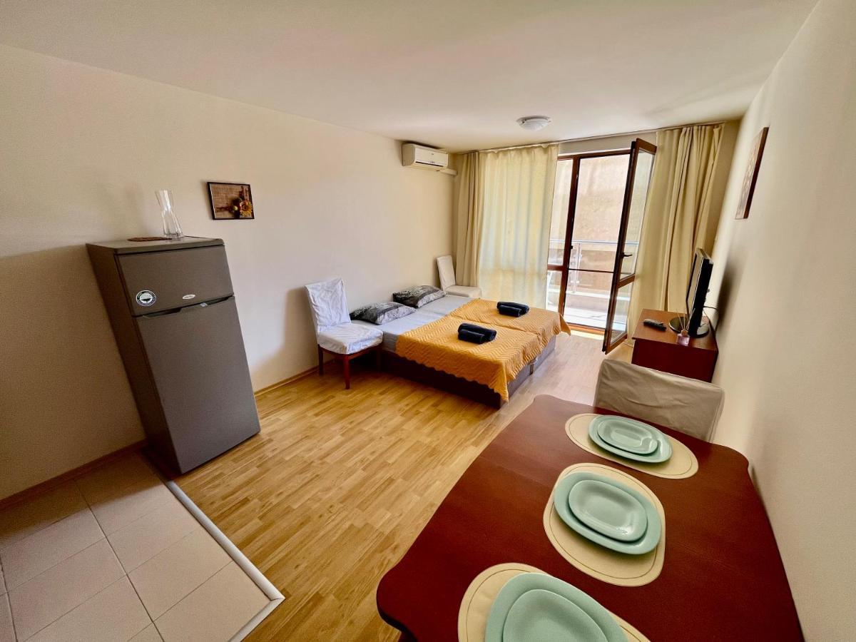 Alexandr Apartments Vigo Nesebar Buitenkant foto