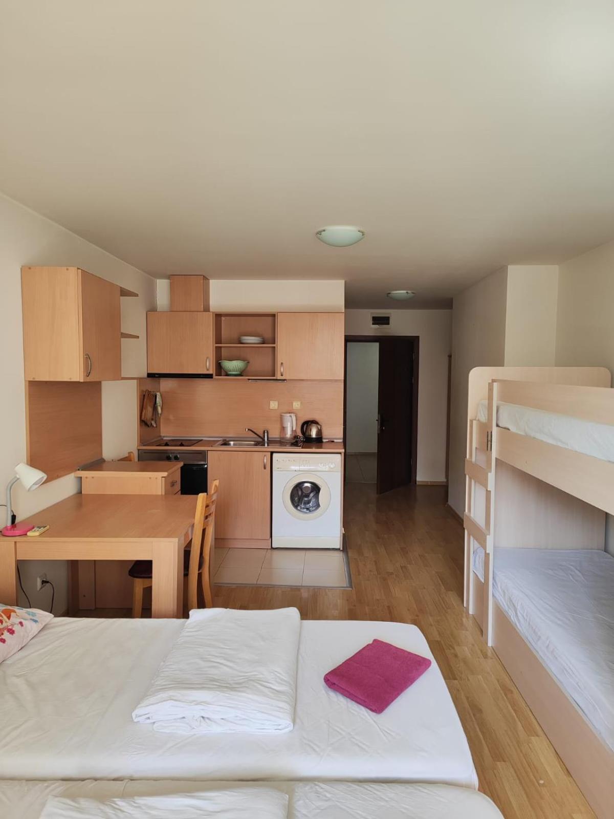 Alexandr Apartments Vigo Nesebar Buitenkant foto