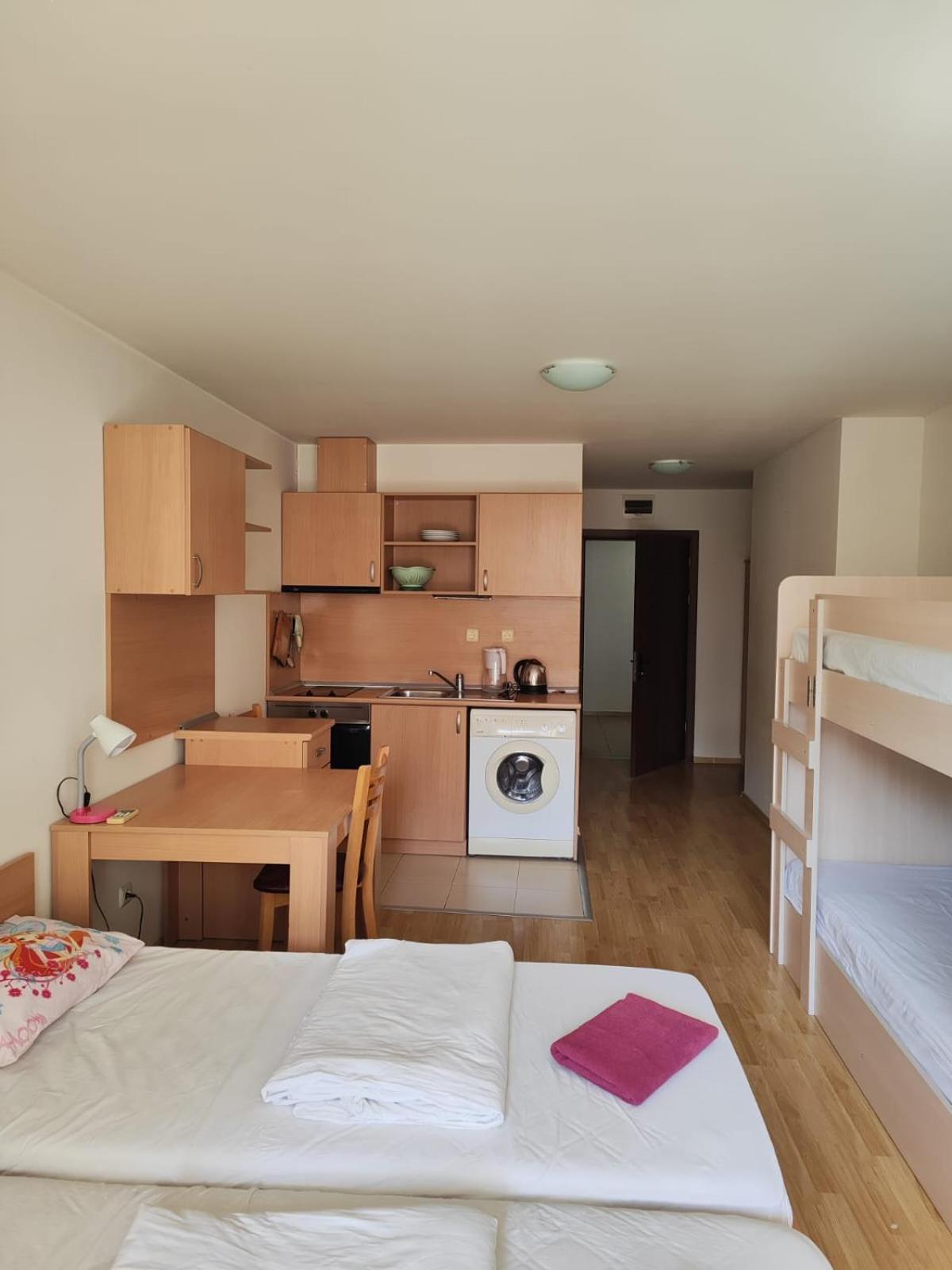 Alexandr Apartments Vigo Nesebar Buitenkant foto